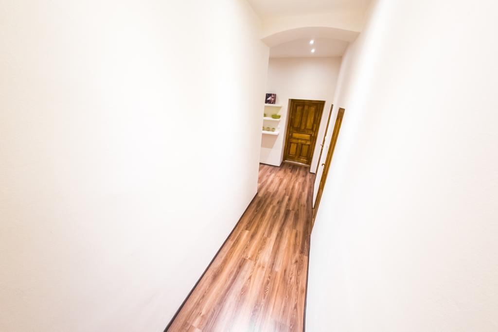 Freedom Rooms & Apartments Prague Exterior photo