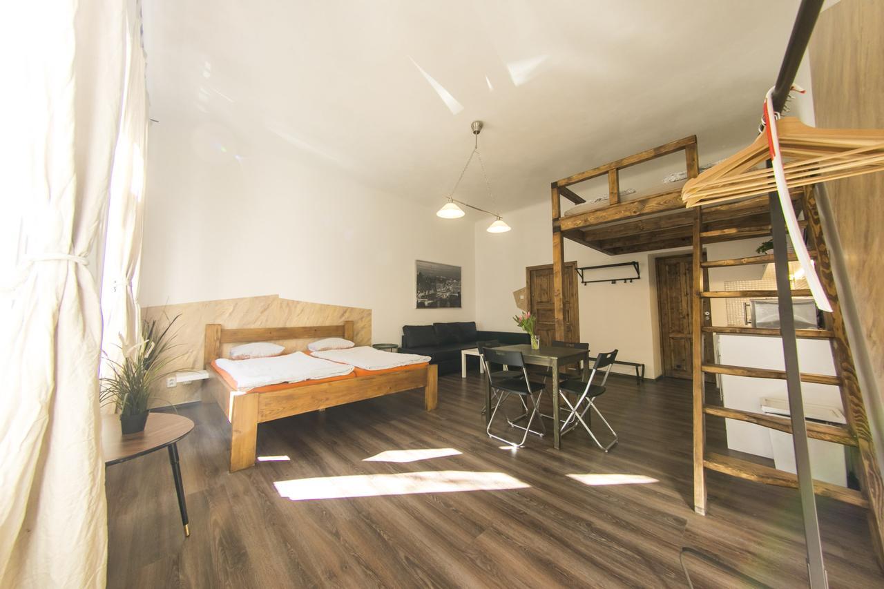 Freedom Rooms & Apartments Prague Exterior photo